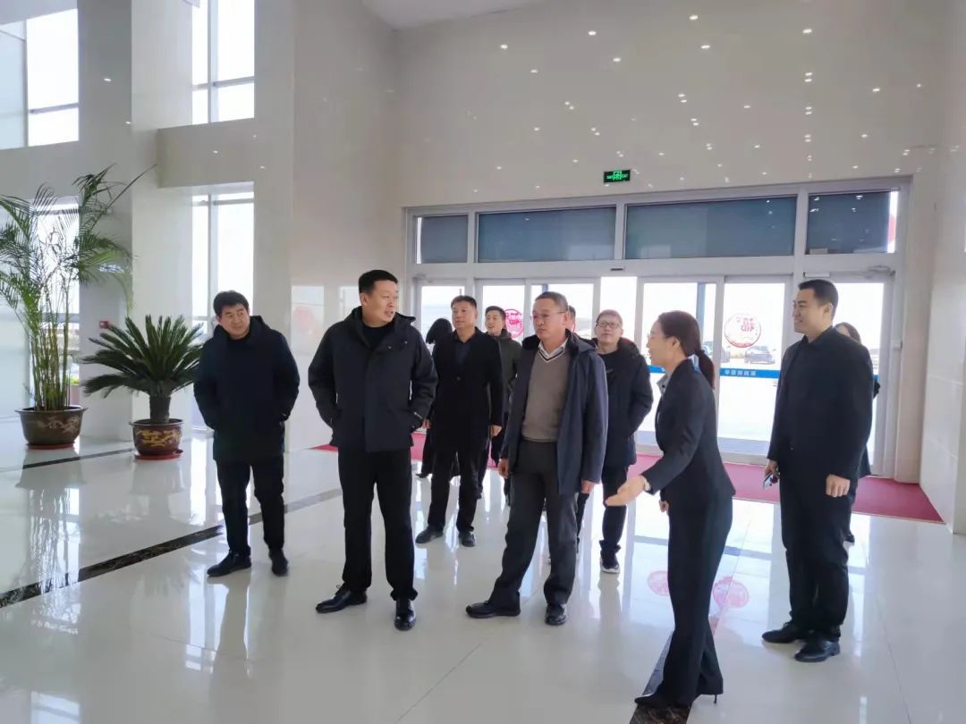 墾利區(qū)城市管理局宋金生局長(zhǎng)帶隊(duì)一行赴東營(yíng)華源新能源開(kāi)展春節(jié)前安全督導(dǎo)工作(圖2)