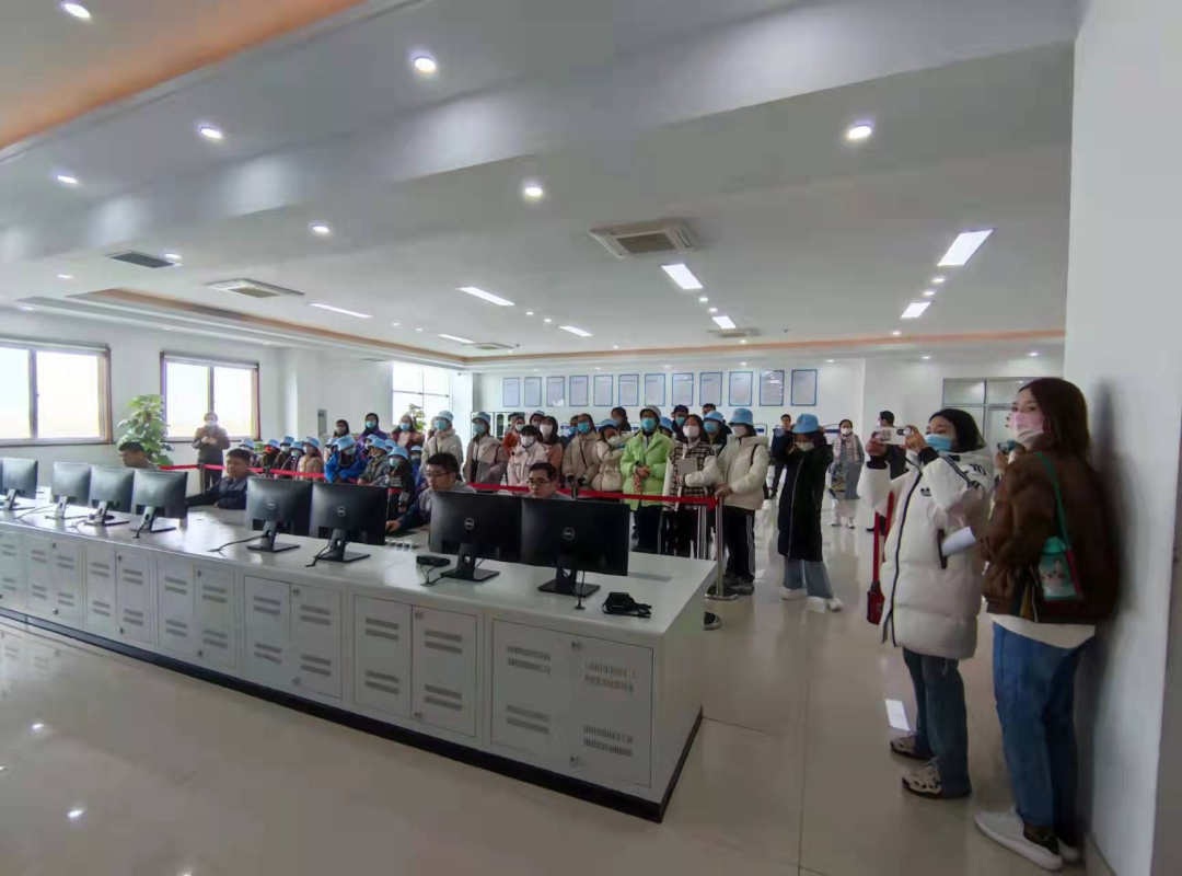 墾利學(xué)校聯(lián)合組織開展的行知小隊(duì)“垃圾去哪兒”研學(xué)活動圓滿結(jié)束(圖3)